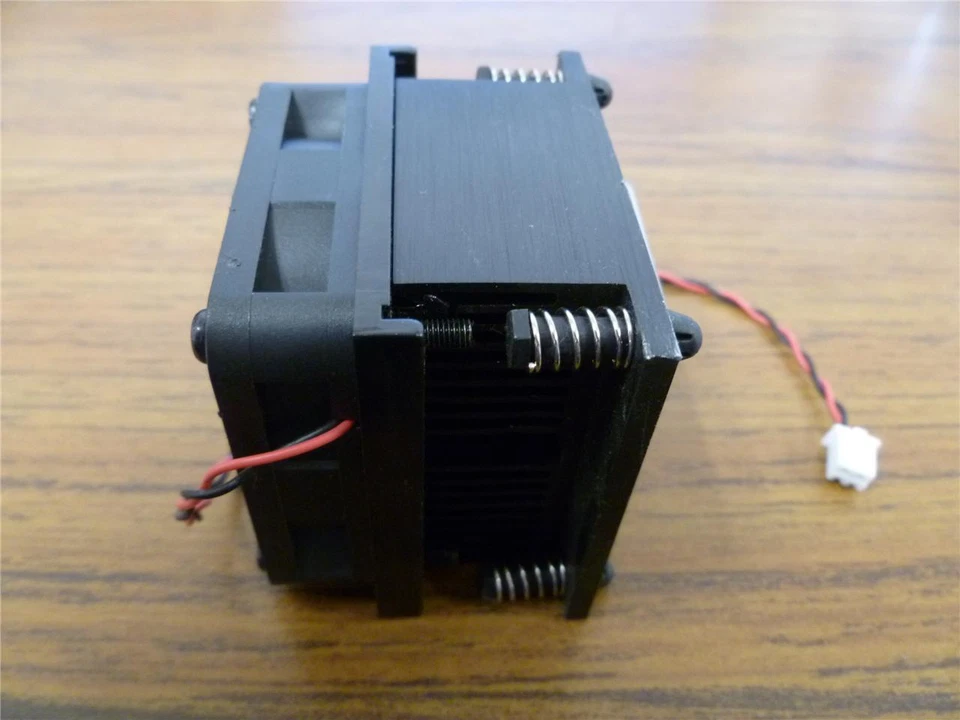 NVIDIA GeForce Fan Heatsink Assembly P699 GT215 GPU Mount G42 - Image 4 of 4