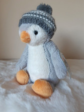 bashful bobble hat penguin