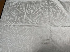 Mark Alexander/Roma Fabric Remnant/Sample 25x35 - ROUSSEAU Jupiter(silver) 