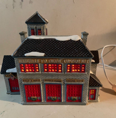 Lemax Reedville Fire Engine Co. 2 Jukebox Junction Lighted w Cord Porcelain 1998