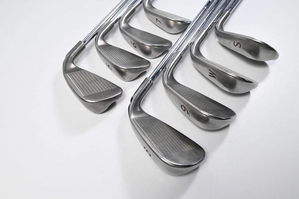 Left Hand Ping G25 Irons / 4-PW+SW / Black Dot / Regular Flex Ping CFS Shafts - Image 4 of 4