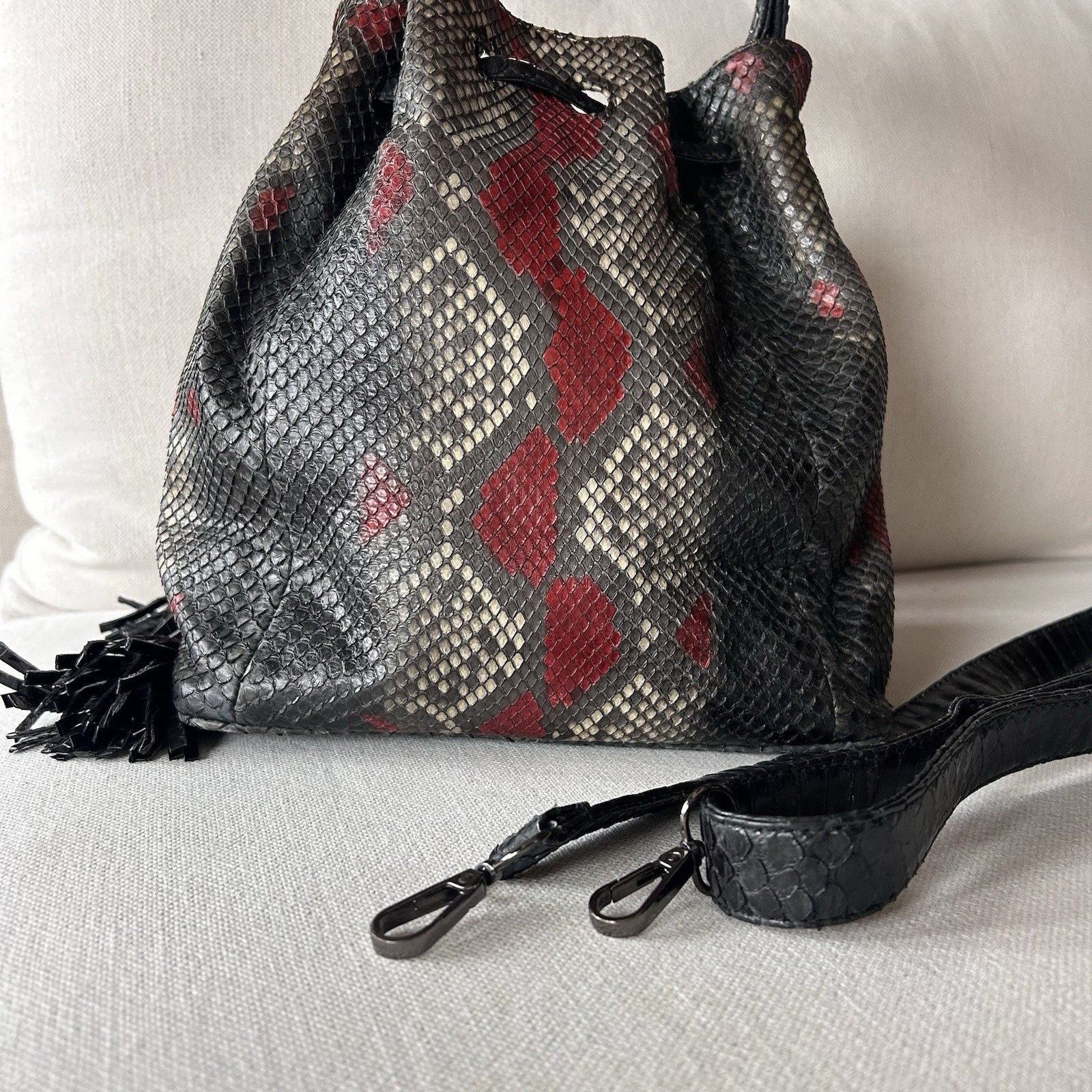 Womens Genuine Everglades Python Bucket Crossbody… - image 5