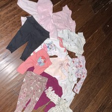 Newborn bundle, body suits, pants, mittens
