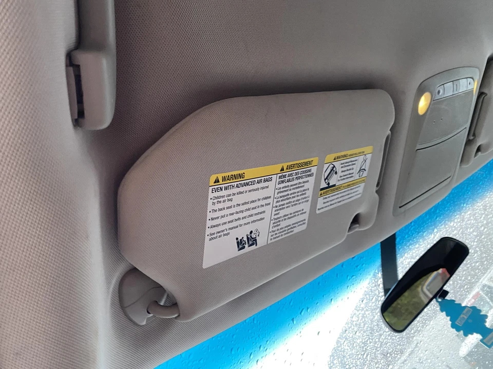 Used Left Sun Visor fits: 2016 Nissan Pathfinder w/o illumination Left Grade A Foto 2 de 4