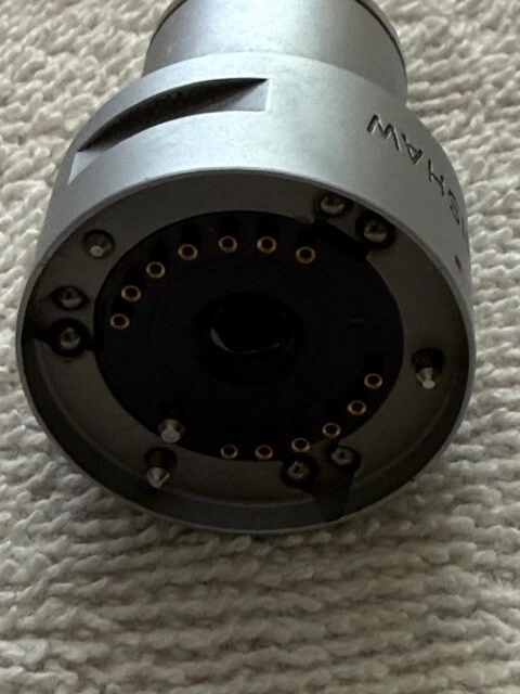 Renishaw Autojoint a Rosca M8 ADAPTADOR PAA1 CMM Usado Lote de 2 Foto 2 de 4