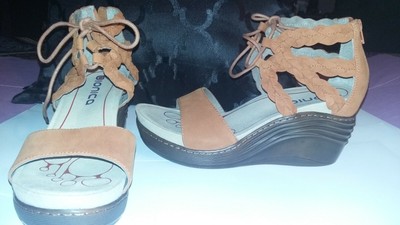 yolanda wedge platform sandal