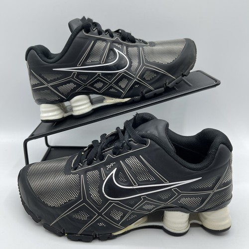 nike shox black 12