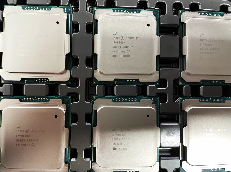 Intel i7 9800X I9 9820X 9900X 9920X 9940X 9960X 9980XE 10900X 10920X LGA2066 CPU - Image 2 of 4
