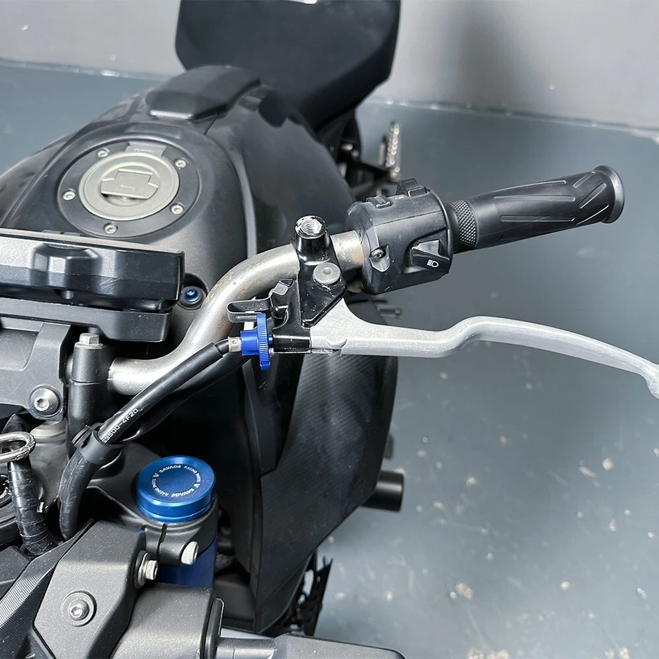 Tornillo ajustador de cable de embrague M10 para KAWASAKI Ninja ZX6R ZX10R Z750R Z1000SX Foto 4 de 4