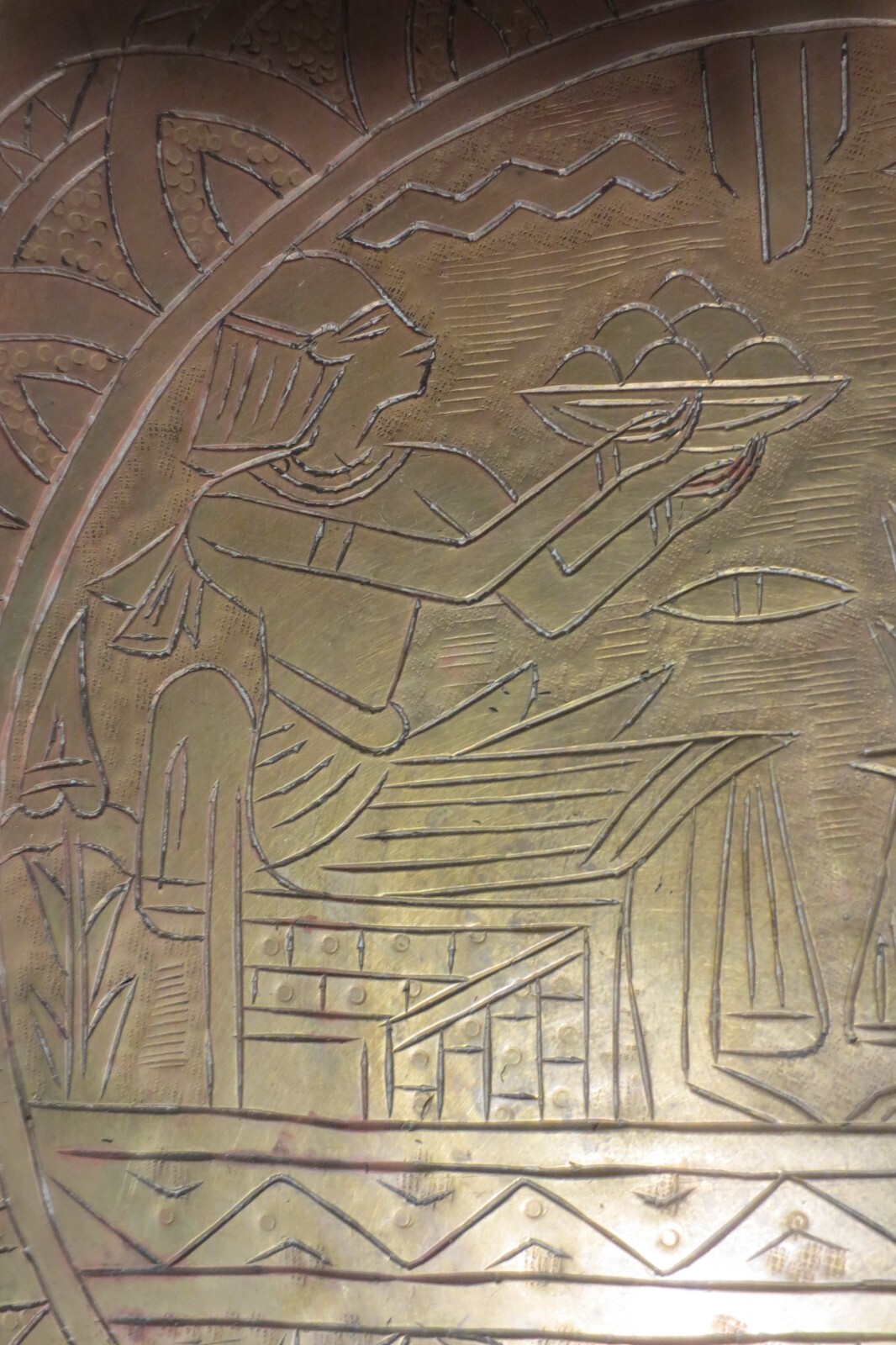 ANTIQUE! 11" EGYPTIAN PHAROAH QUEEN SPHYNX, HAND HAMMERED TIN COPPER