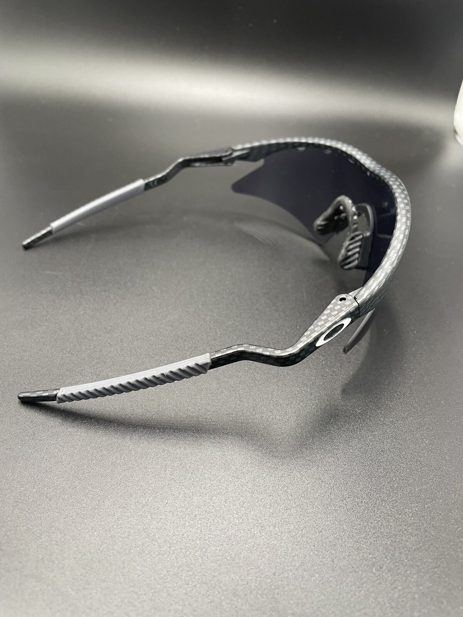 Oakley M Frame Gen 2 Carbon fiber w/ Vented Black Iridium Oakley M Frame Gen 2 Carbon fiber w/ Vented Black Iridium