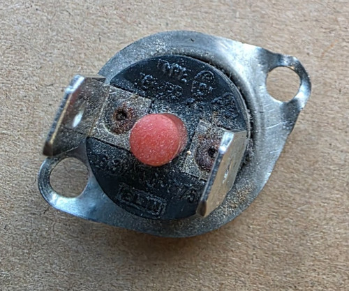 HOTPOINT Indesit Wäschetrockner Thermostat Sensor Typ 261PB 175K rot Top 135c