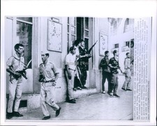 1962 Armed Moslems Keep Watch Street Oran Algeria European Clash War 8X10 Photo