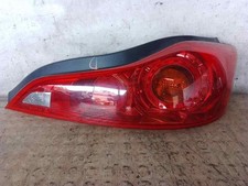 Feu arrière Infiniti Q60