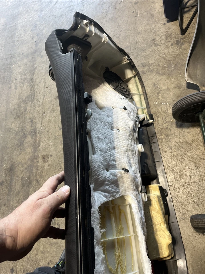 Panel de tarjetas de puerta lateral derecha Nissan 350z 2003-2005 OEM 03-05 Foto 4 de 4