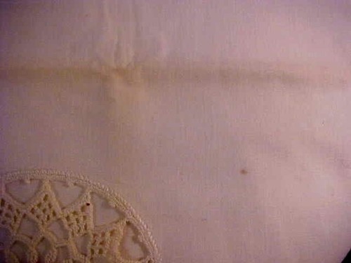Vintage Pillowcases w/ Crocheted Pink Medallions - Picture 3 of 3
