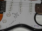 PETE WENTZ SIGNED SUNBURST ELECTRIC GUITAR FALL OUT BOY PSA COA — photo 2