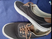 Vans Off the Wall 11.5 US Mens Black And Brown Sneakers