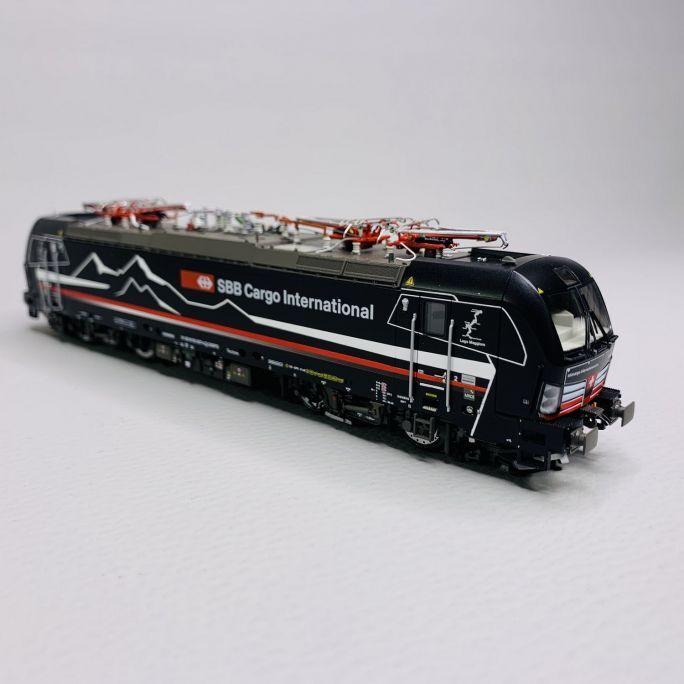 Locomotive electrique BR 139 CFF Cargo LSModels avec decodeur son DCC integre - 3