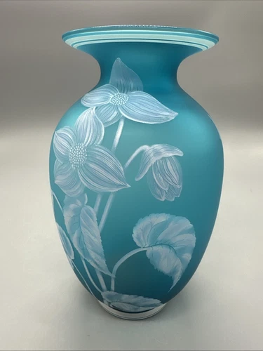 Fenton VASE Azure Blue Satin WHITE FLOWERS & BUTTERFLIES 1984 For AVON