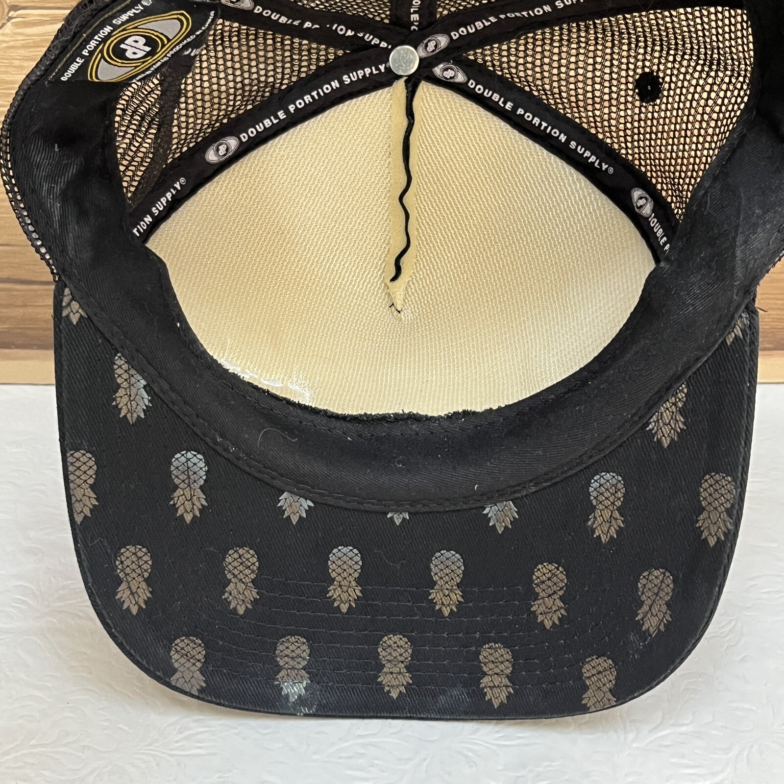 Aloha Pineapple Hat Cap Snap Back Black Trucker M… - image 13