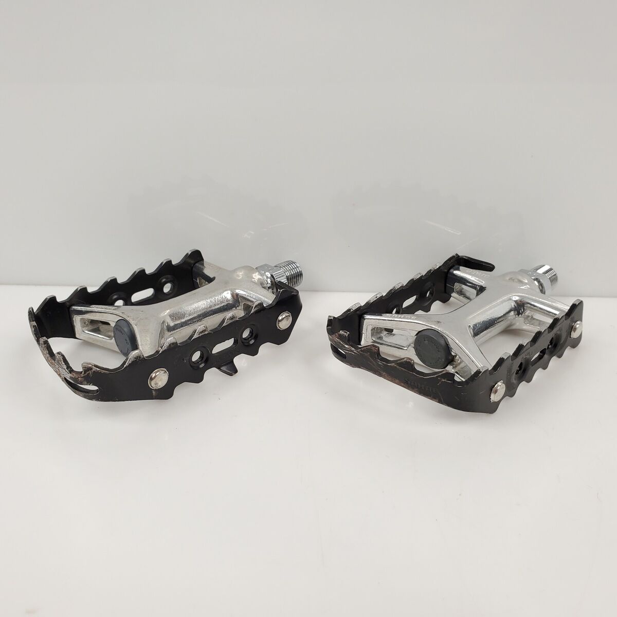 Vintage SR Sakae MTP-126 Pedals Set 9/16 Vintage SR Sakae MTP-126 Pedals Set 9/16