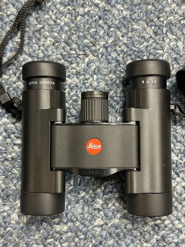 Leica Ultravid 8x20 BR AquaDura Binoculars in Box 40252 - Excellent Condition - Image 2 of 4