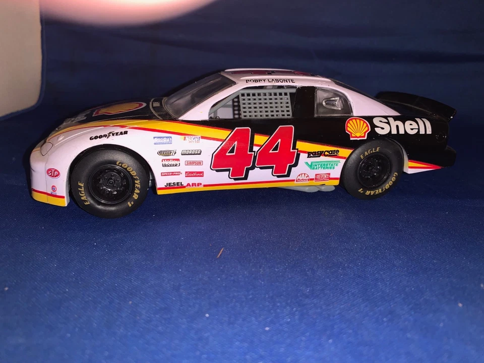 NASCAR DIECAST ESCALA 1:24 #44 Bobby LaBonte Shell aceite 1996 Monte Carlo sin caja Foto 2 de 4