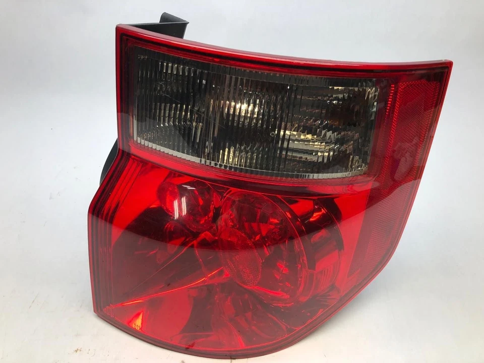 Conjunto de luces traseras laterales derecho para pasajero Honda Element 2003-08 OEM 33501SCVA01 Foto 3 de 4
