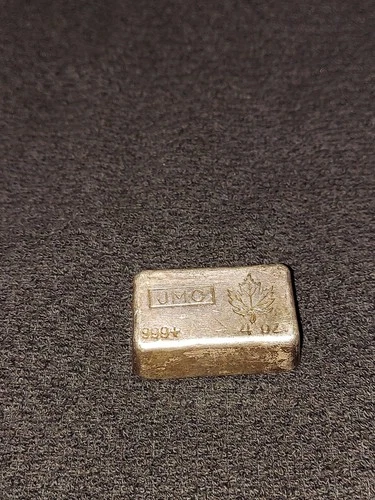 Vintage Johnson Matthey JMC 4 oz Poured Bar .999 Fine Maple Leaf Stamp
