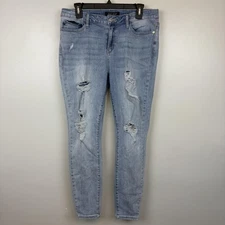 Judy Blue Jeans Womens 32 Light Wash Skinny Fit Distressed Ripped Denim Stretch