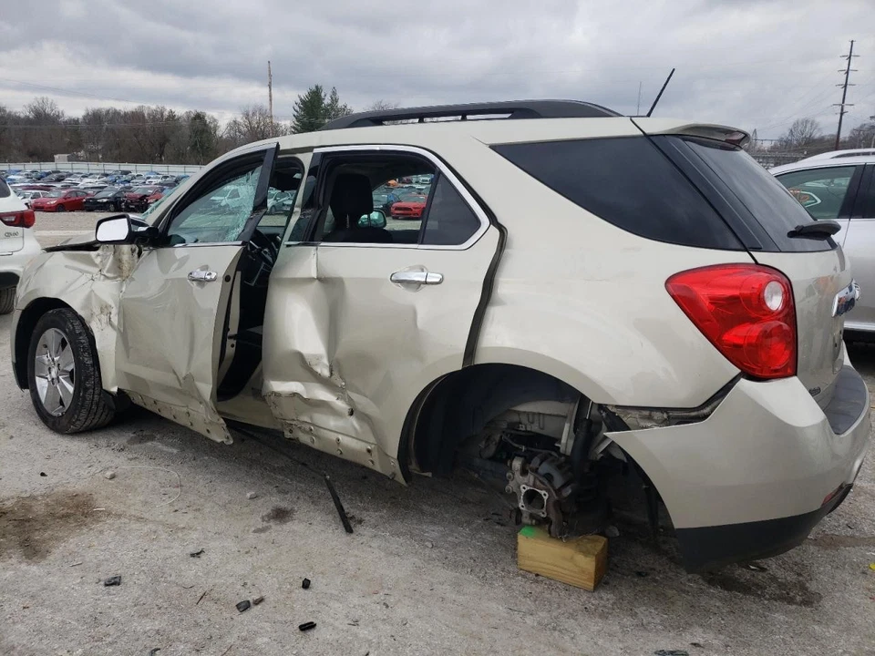 Conjunto de filtro de aire usado se adapta a: Chevrolet Equinox 2015 2,4 L emisiones California Foto 2 de 4