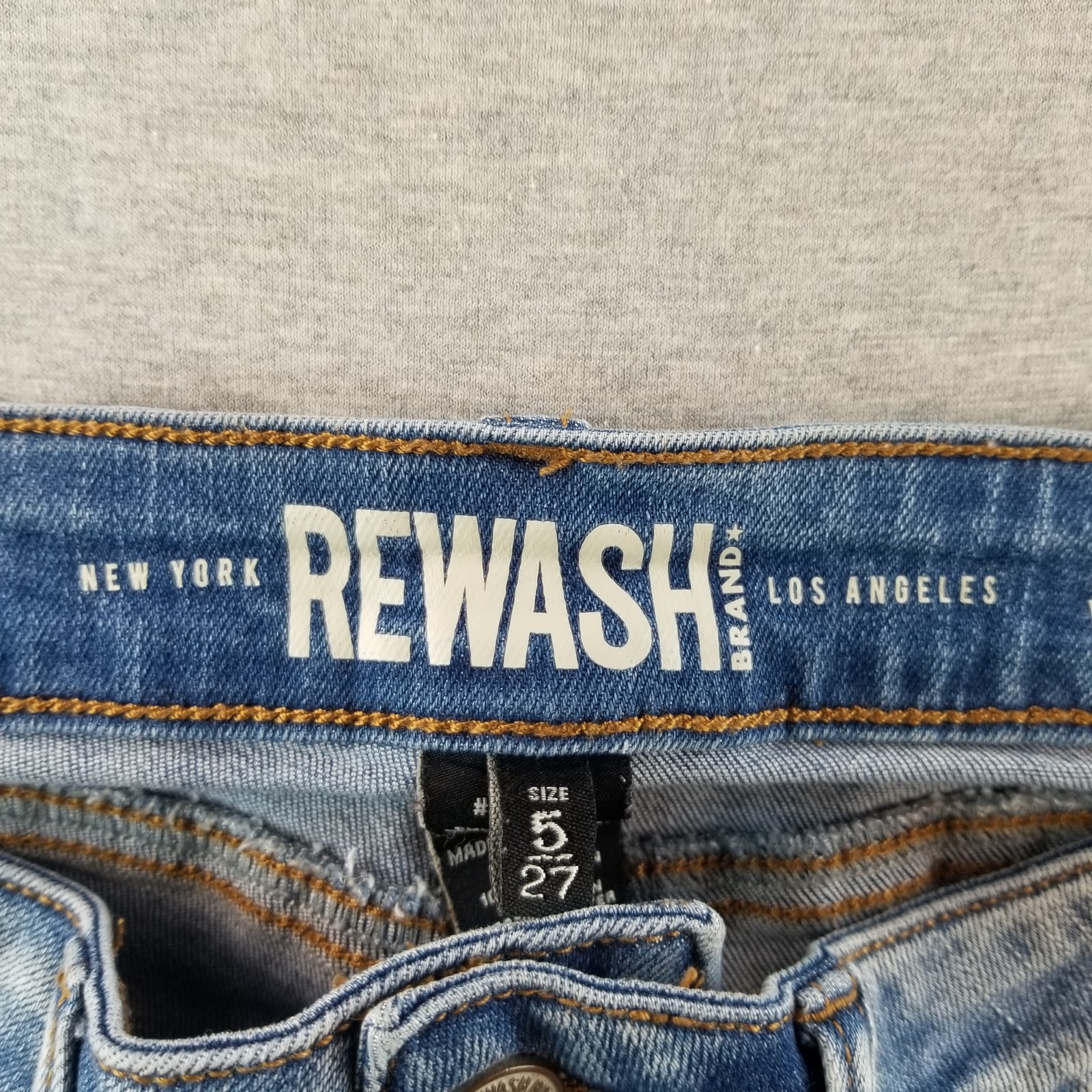 Rewash Jeans Womens Sz 5/27 Classic Rise Vintage Reunion LightWash Normcore Cute