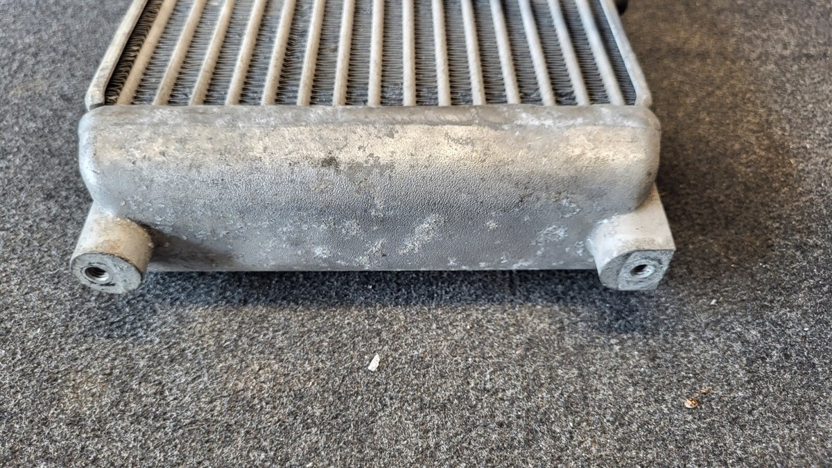 AUDi A6 S6 Oil Cooler 077117021H | eBay