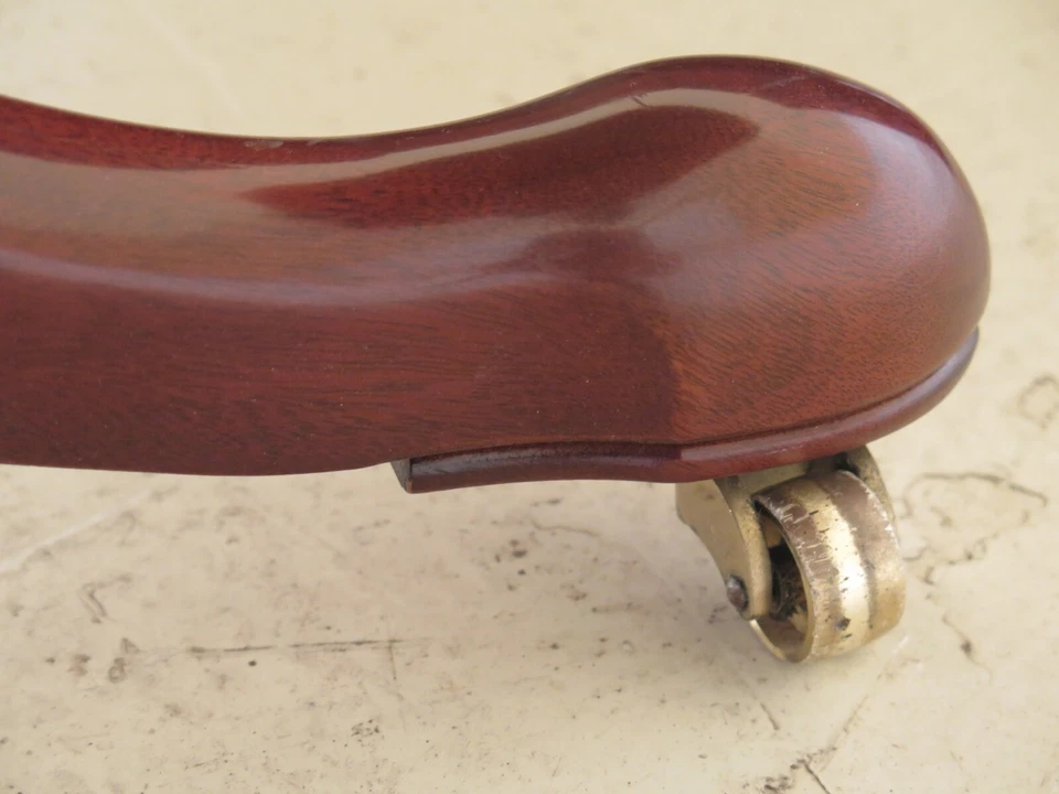 L47845EC: Mesa de comedor con base de piña Kindel Varney Collection caoba Foto 3 de 4