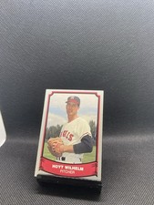 1988 Pacific Legends #76 Hoyt Wilhelm California Angels