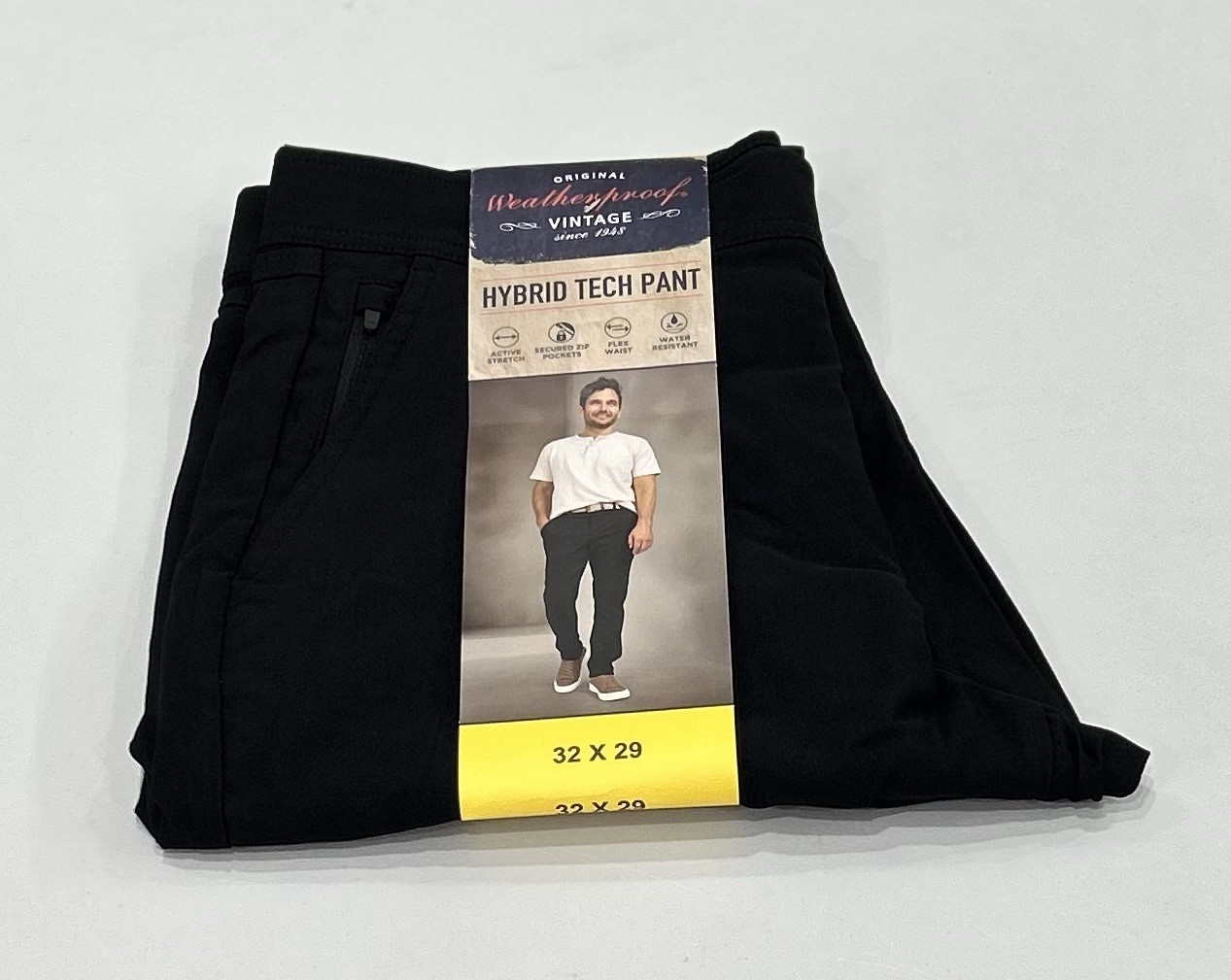 Vintage Weatherproof Hybrid Tech Pants for Men in Black Size 32X29