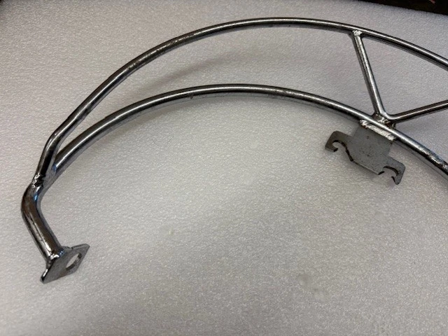 Kit de riel de agarre de asiento lado derecho Harley Davidson 52687-97 Softail 97-05 cromo OEM Foto 4 de 4