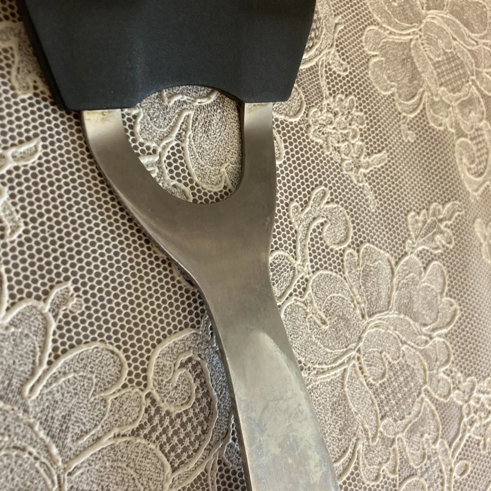 Oneida Nylon Flexible Spatula Turner Flipper Stainless Handle 11.5” - Image 3 of 4