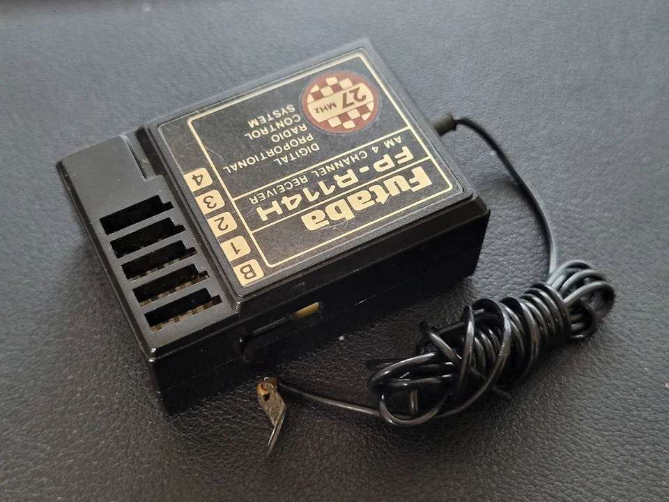 Use Futaba FP-R114H 4-Channel 27MHz AM Receiver Tested - Image 3 of 4