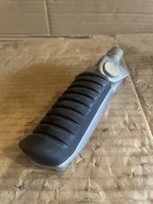 Kawasaki ZX9R Right Peg C1 C2 98 99 Riders R/H Footpeg Footrest Original OEM