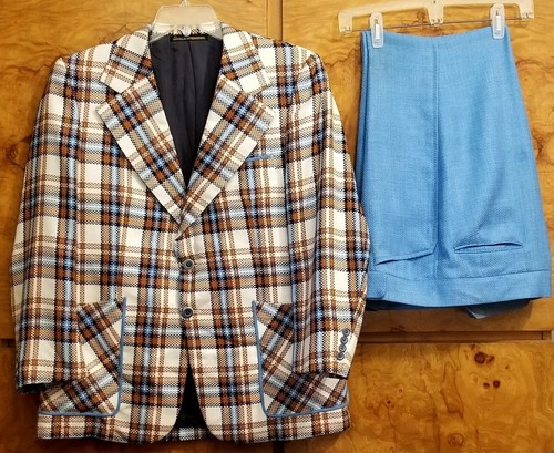 MENS MANCILLAS INTERNATIONAL GROOVY BRADY BUNCH SUIT (40)