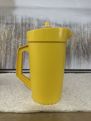 Vintage Tupperware Pitcher Yellow 2 Quart With Push Button Seal