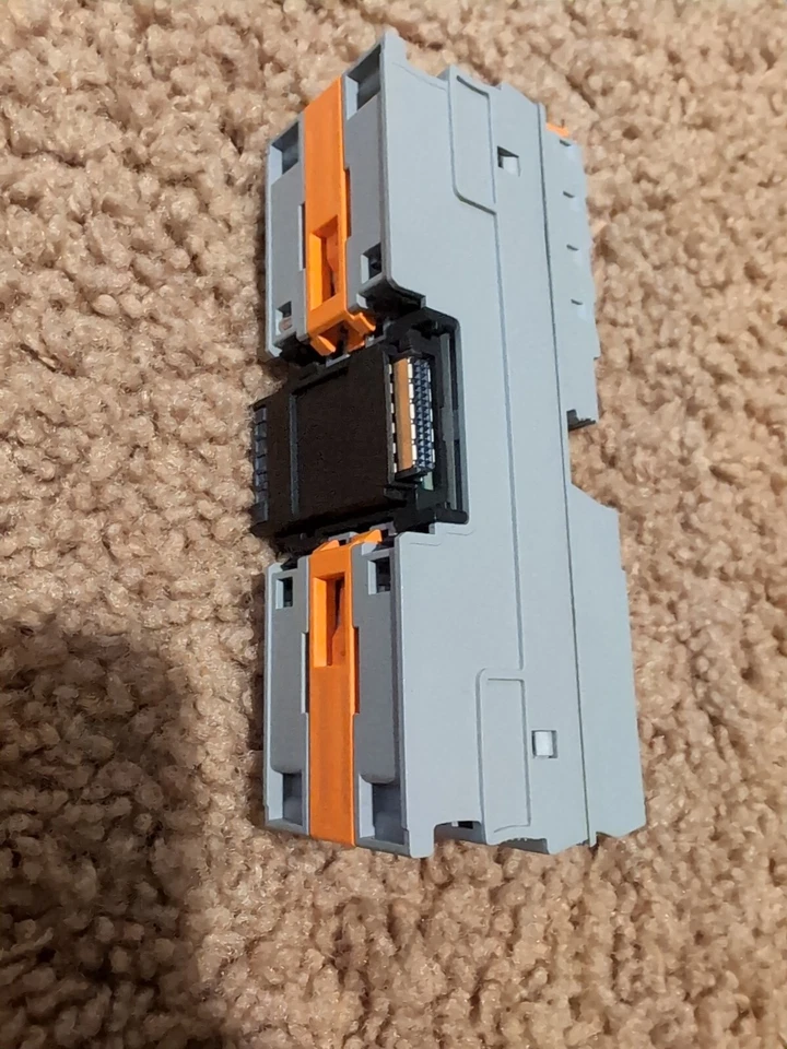 2701916 Phoenix Contact - Axioline F - DI8/1 DO8/1 Foto 3 de 3