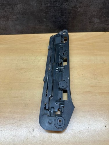 Volkswagen Touran I 2005 Halterung Stoßstange Stoßfänger vorne 1TO807935