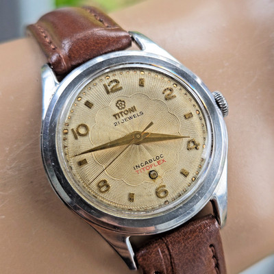 Vintage TITONI TITOFLEX men's manual wind watch ETA 1080 Art dial swiss 1950s