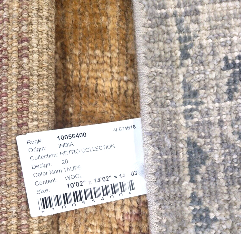 GORGEOUS 100% wool vintage  rug used only for staging 10' 2" x 14' 2" - Image 4 of 4