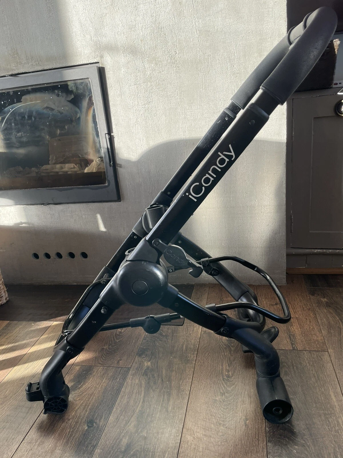 iCandy Peach 3 Black Chassis Without Wheels