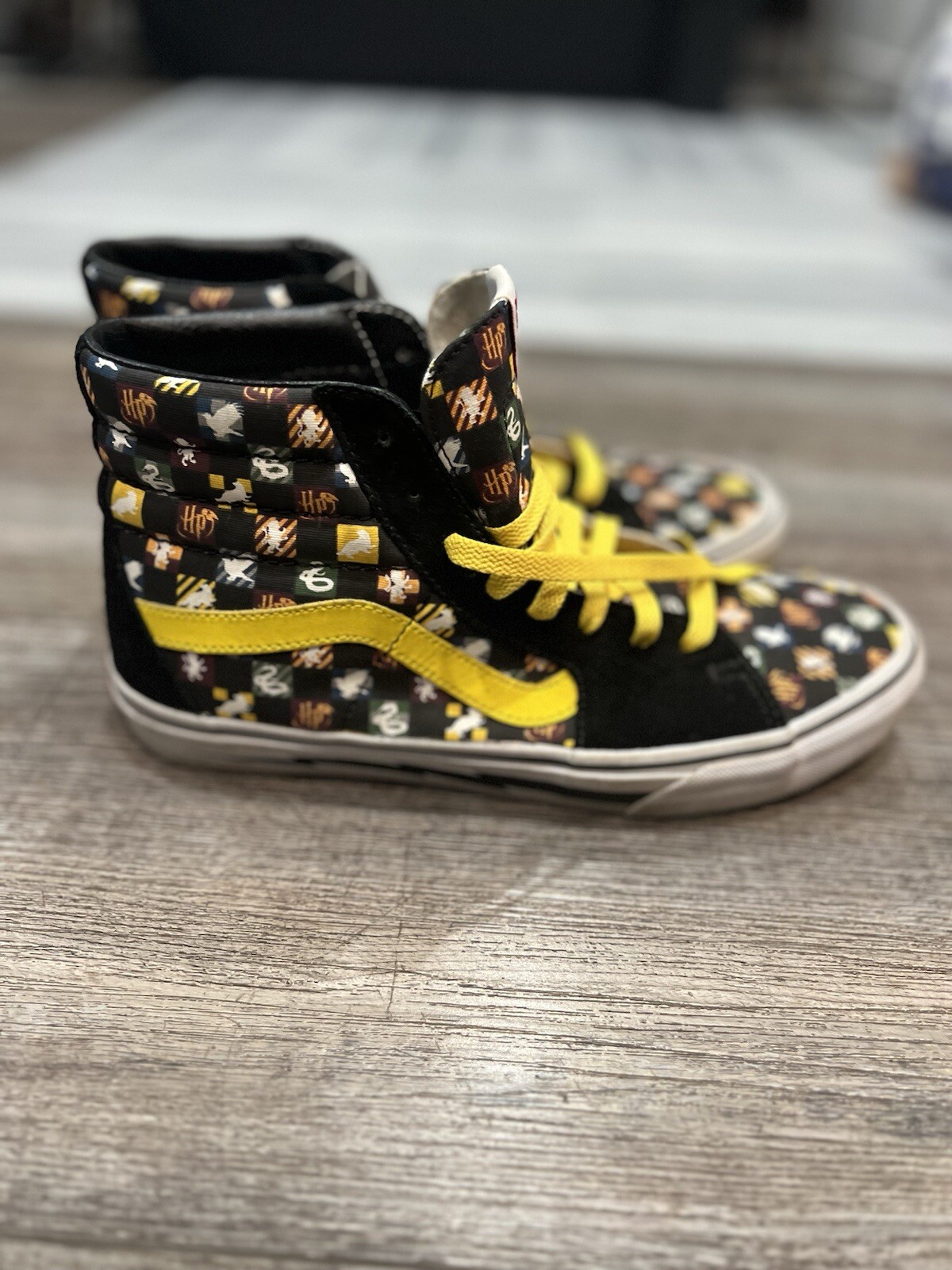 Size 8.5 - VANS Harry Potter x Sk8- High image 3