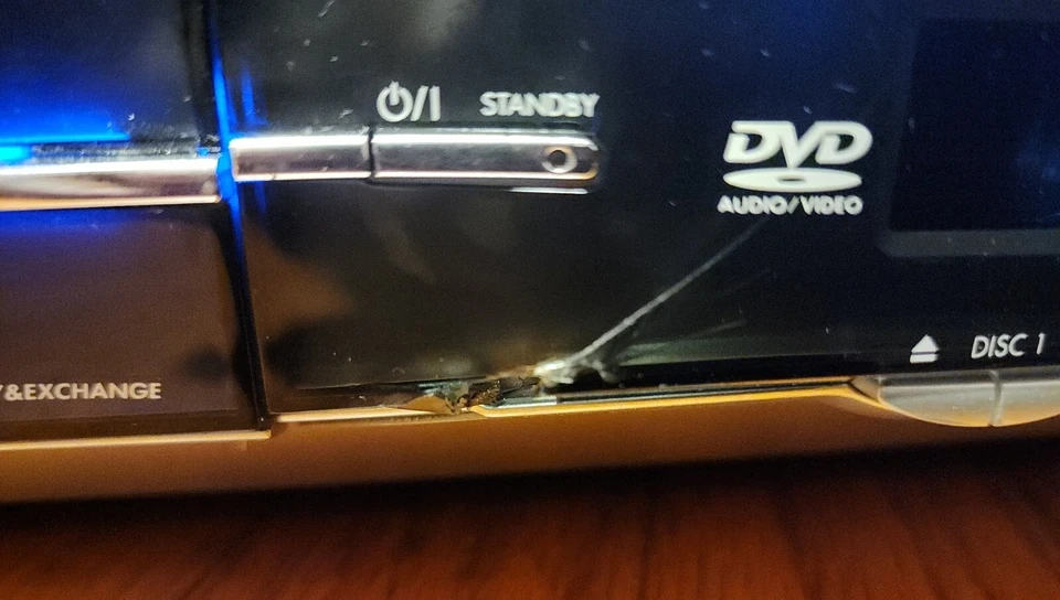 JVC XV-THC5 120V 5 Disk Home Theater DVD Player/Receiver  - Image 2 of 4